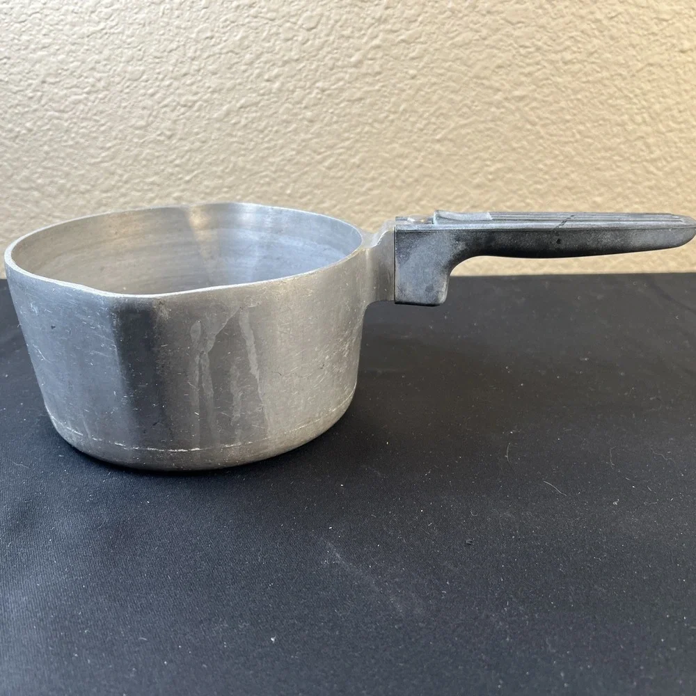 Vintage Wagner Ware 2qt  Sidney -O- Magnalite 4682 Saucepan  No Lid
